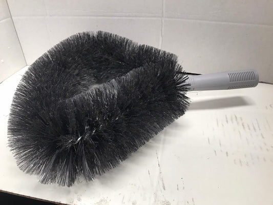 Cobweb Brush