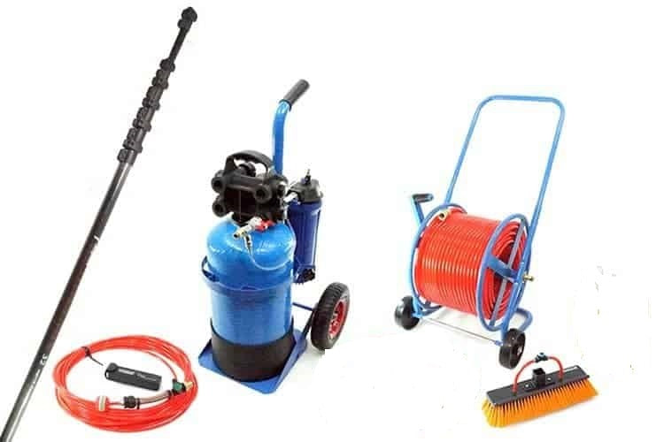 Water Fed Rental Set
